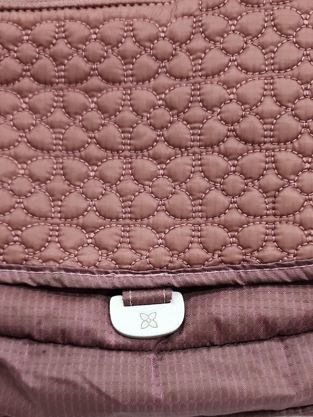 Sherpani Jagle (Jag Le or Jagle) Adjustable Nylon Crossbody Purse. RFID. Mauve. - Picture 6 of 14